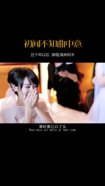 8岁Jayden久违露脸,李嘉欣主动弯腰亲吻儿子毫不避嫌